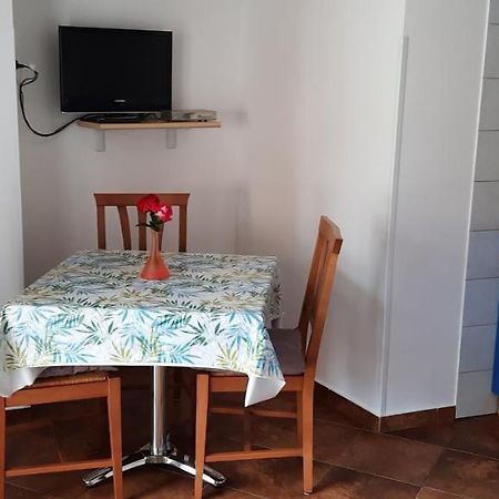 Antonio Apartman 2 Veli Lošinj Εξωτερικό φωτογραφία